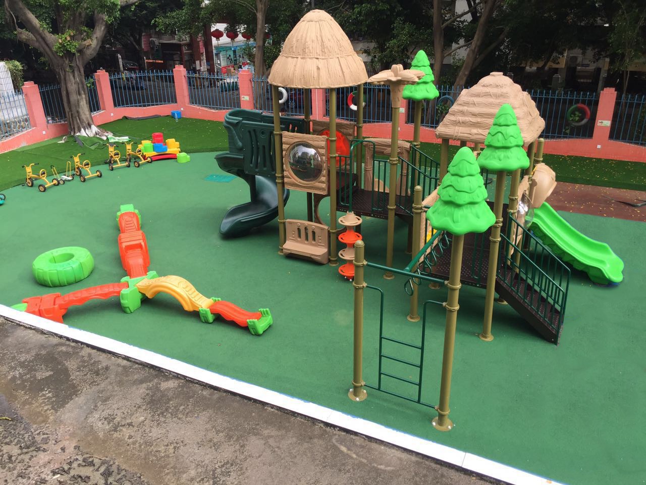 深圳卡通城馬榮幼兒園